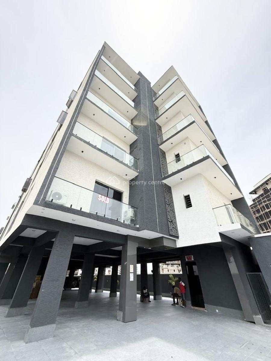 Newly Built 3 Bedroom  Flat with Gym for Distress Purchase, Freedom Way, Lekki Phase 1, Lekki, Lagos, Block of Flats for Sale