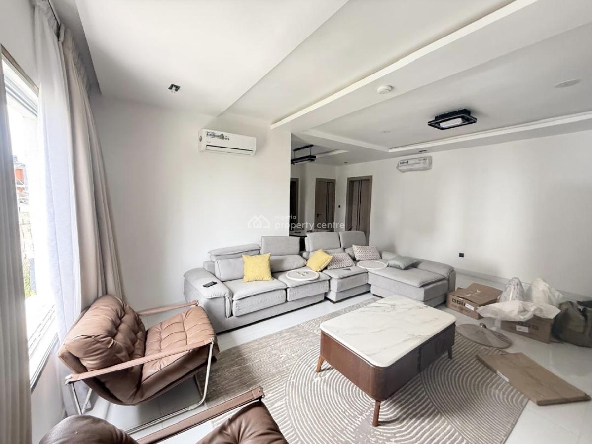 Newly Built 3 Bedroom  Flat with Gym for Distress Purchase, Freedom Way, Lekki Phase 1, Lekki, Lagos, Block of Flats for Sale