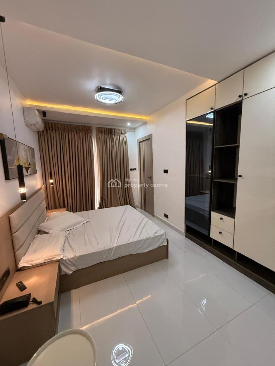 Newly Built 3 Bedroom  Flat with Gym for Distress Purchase, Freedom Way, Lekki Phase 1, Lekki, Lagos, Block of Flats for Sale