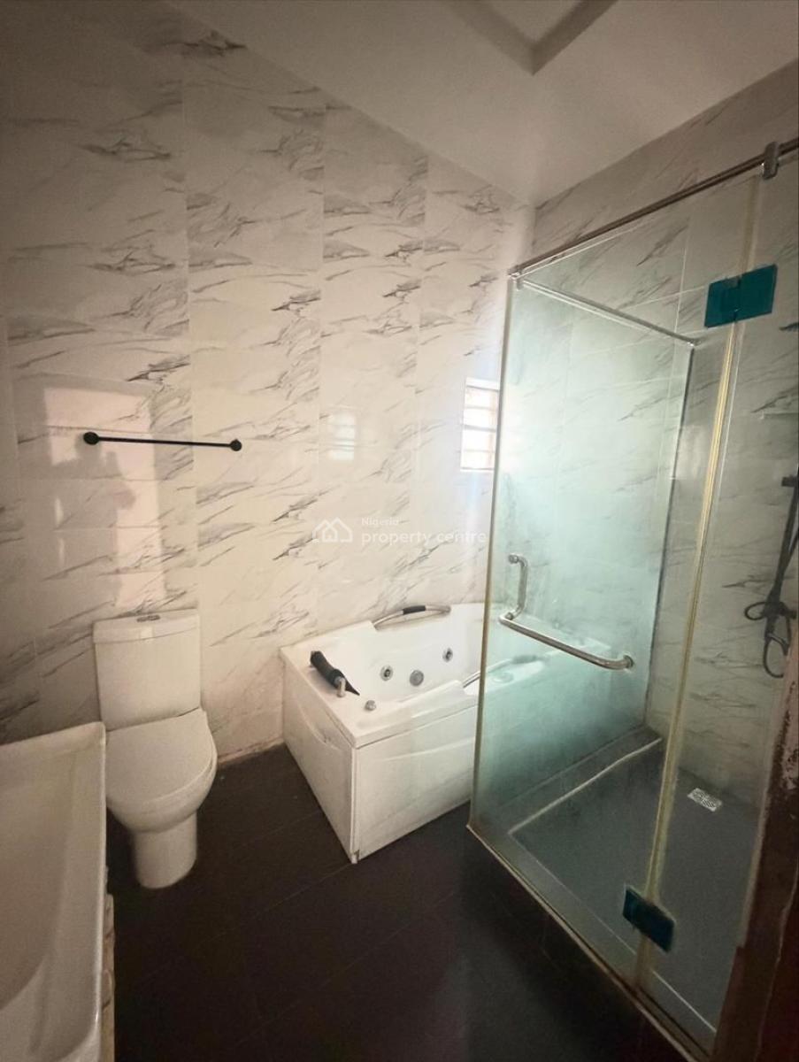 Executive 4-bedroom Semi-detached Duplex with Bq in Prime Chevron Axis, Chevron, Lekki, Lagos, Semi-detached Duplex for Rent