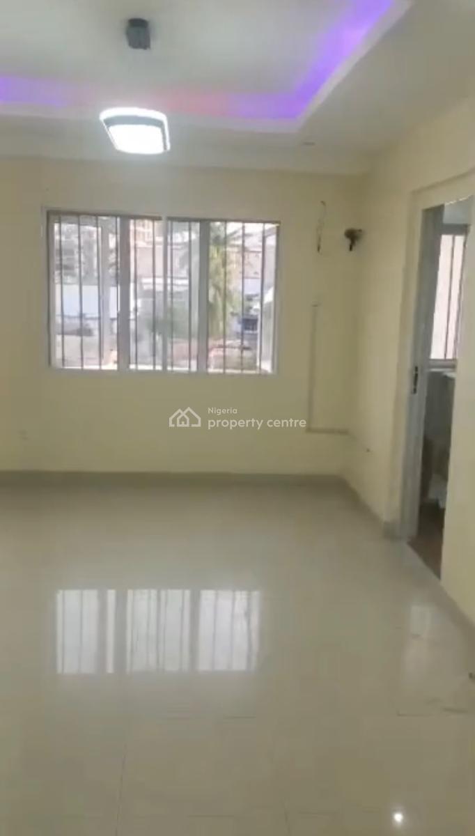 Serviced Cheapest 2 Bedroom Flat with Moderate Kitchen on Second Floor, Victoria Island (vi), Lagos, Flat / Apartment for Rent