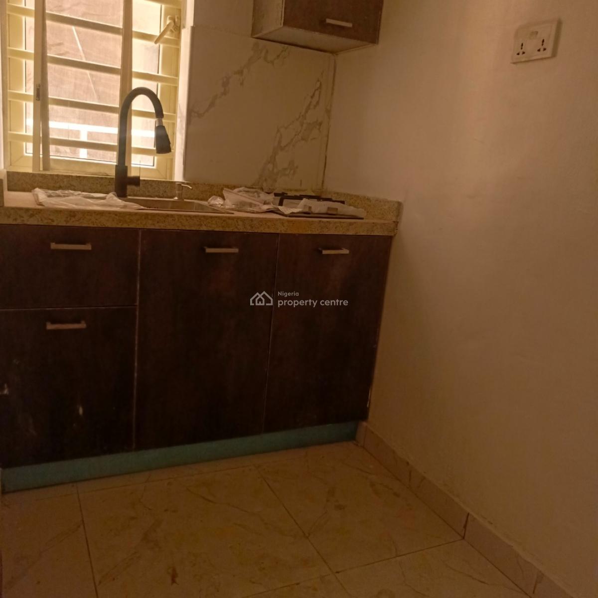 Self Contain, Lekki Scheme 2, Ajah, Lagos, Self Contain (single Rooms) for Rent