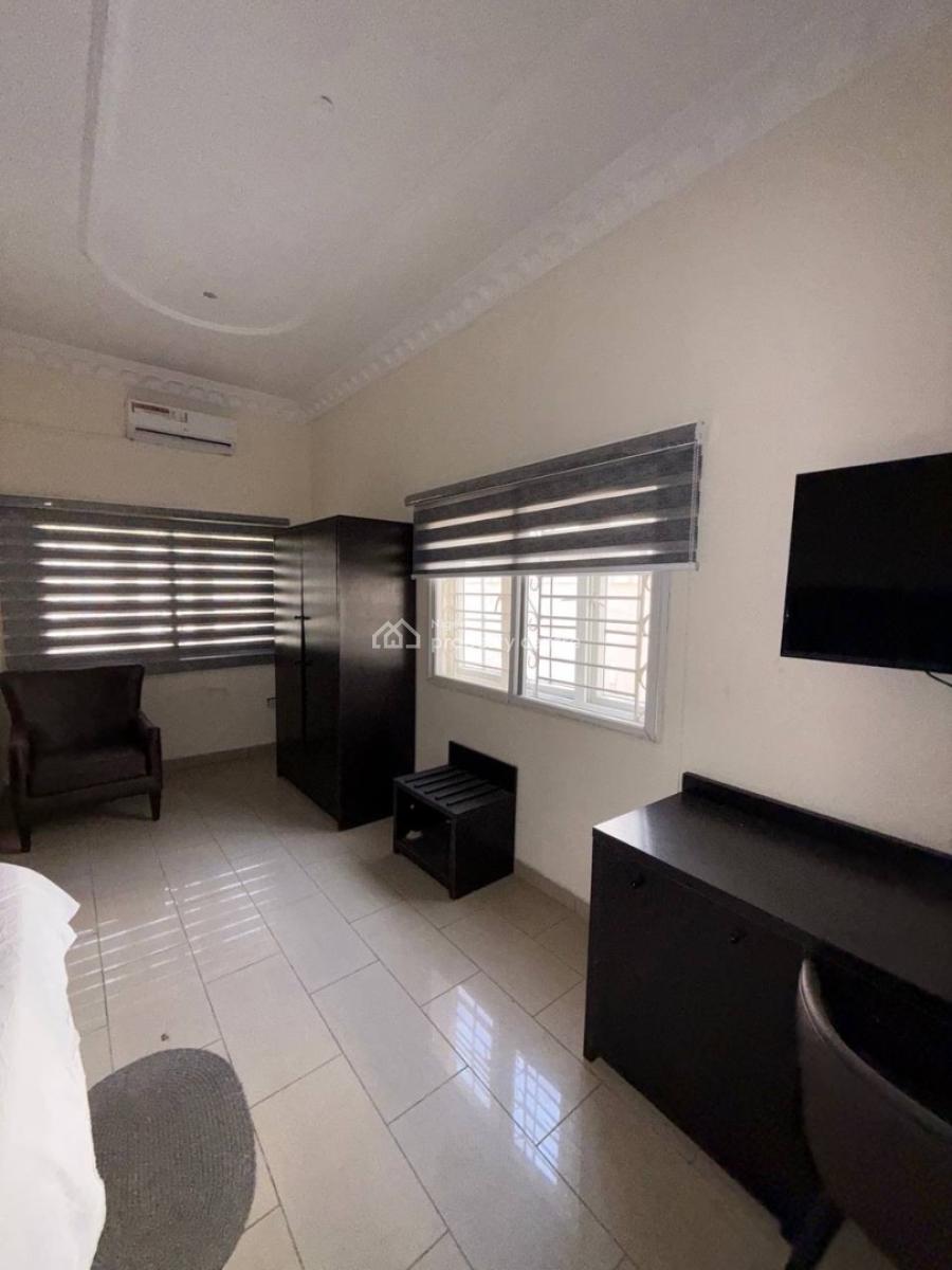 for Lease 16 Rooms Detached House, Oniru, Victoria Island (vi), Lagos, Hotel / Guest House for Rent