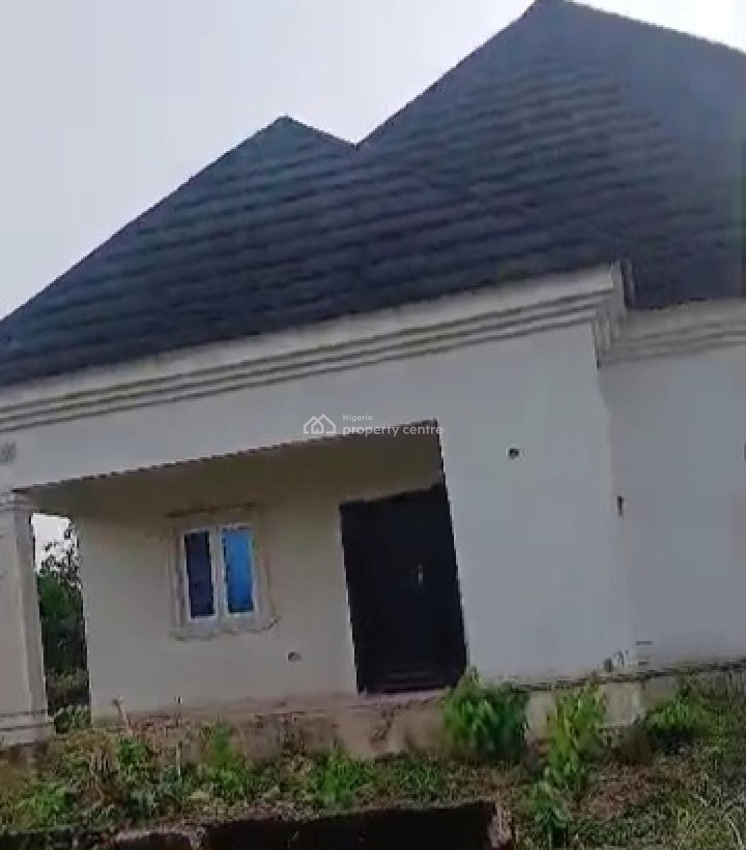 2 Flat of 3 Bedroom Each 100ft By 200ft Land, Obayantor Community, Off Sapele Road, Benin, Oredo, Edo, Detached Bungalow for Sale