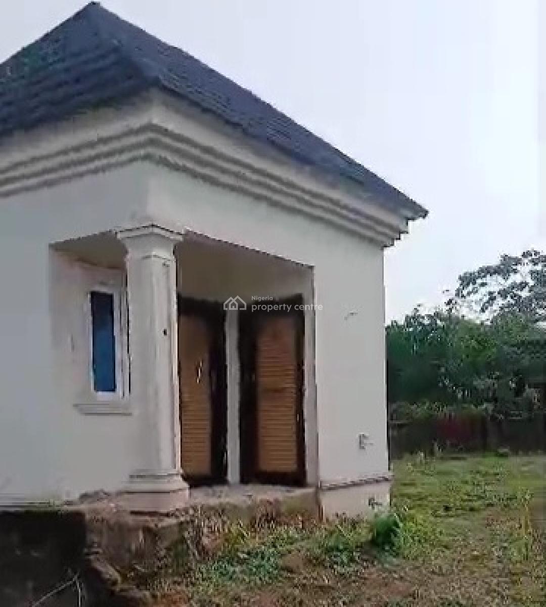 2 Flat of 3 Bedroom Each 100ft By 200ft Land, Obayantor Community, Off Sapele Road, Benin, Oredo, Edo, Detached Bungalow for Sale