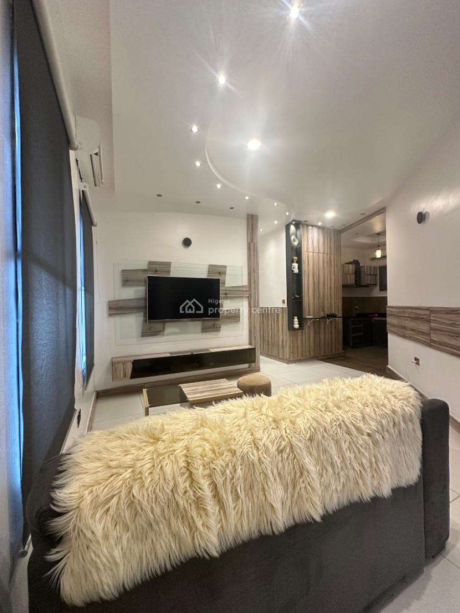 Fully Furnished 2 Bedroom Apartment, Lekki Phase 1, Lekki, Lagos, Flat / Apartment for Rent