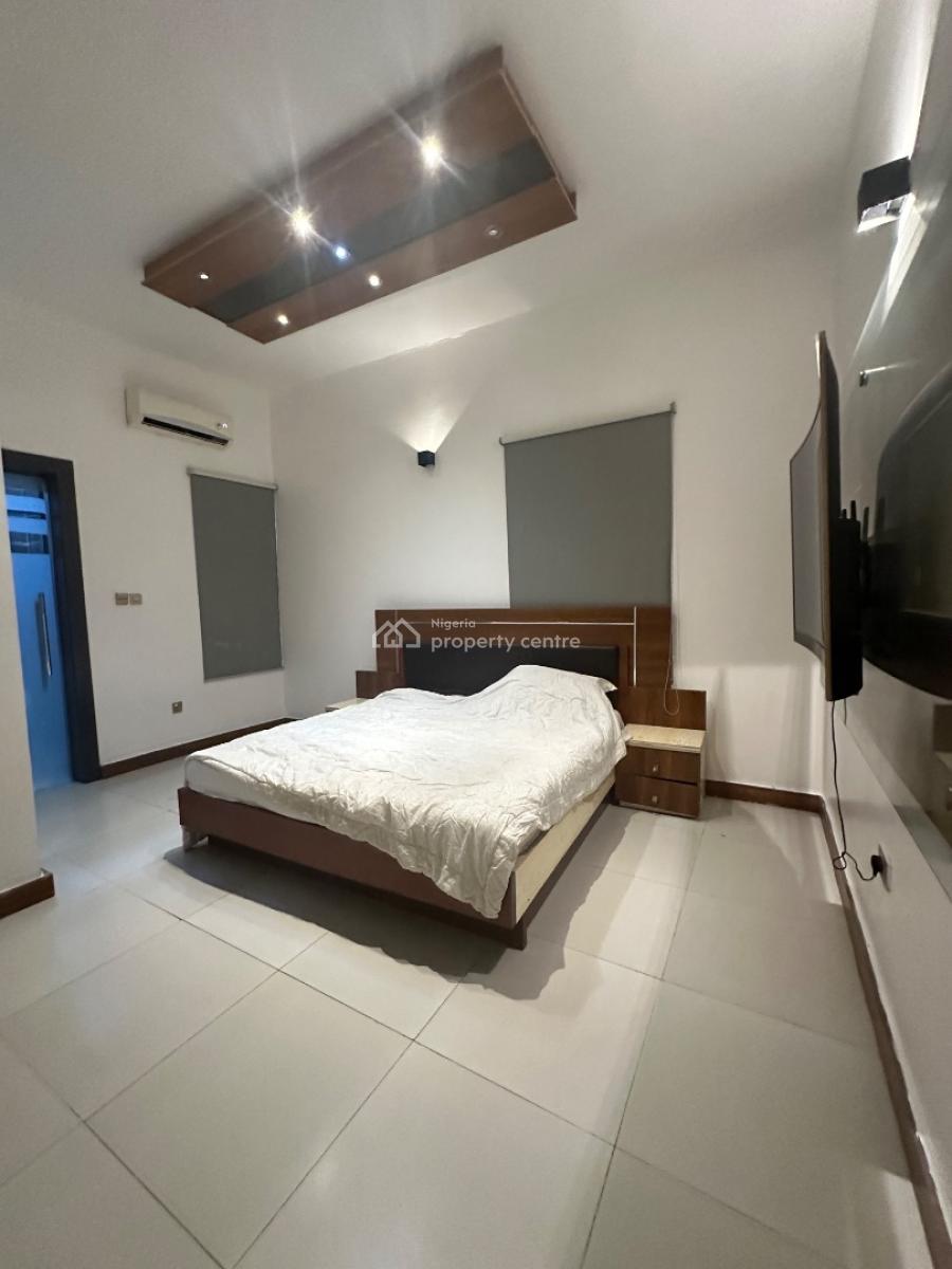 Fully Furnished 2 Bedroom Apartment, Lekki Phase 1, Lekki, Lagos, Flat / Apartment for Rent