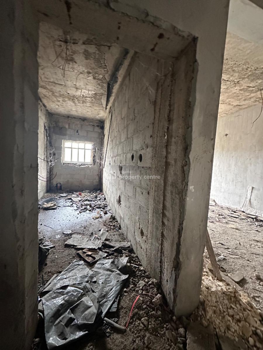 2 Bedroom Apartment, Okwujiakwu Street, Peter Odili, Port Harcourt, Rivers, Flat / Apartment for Sale