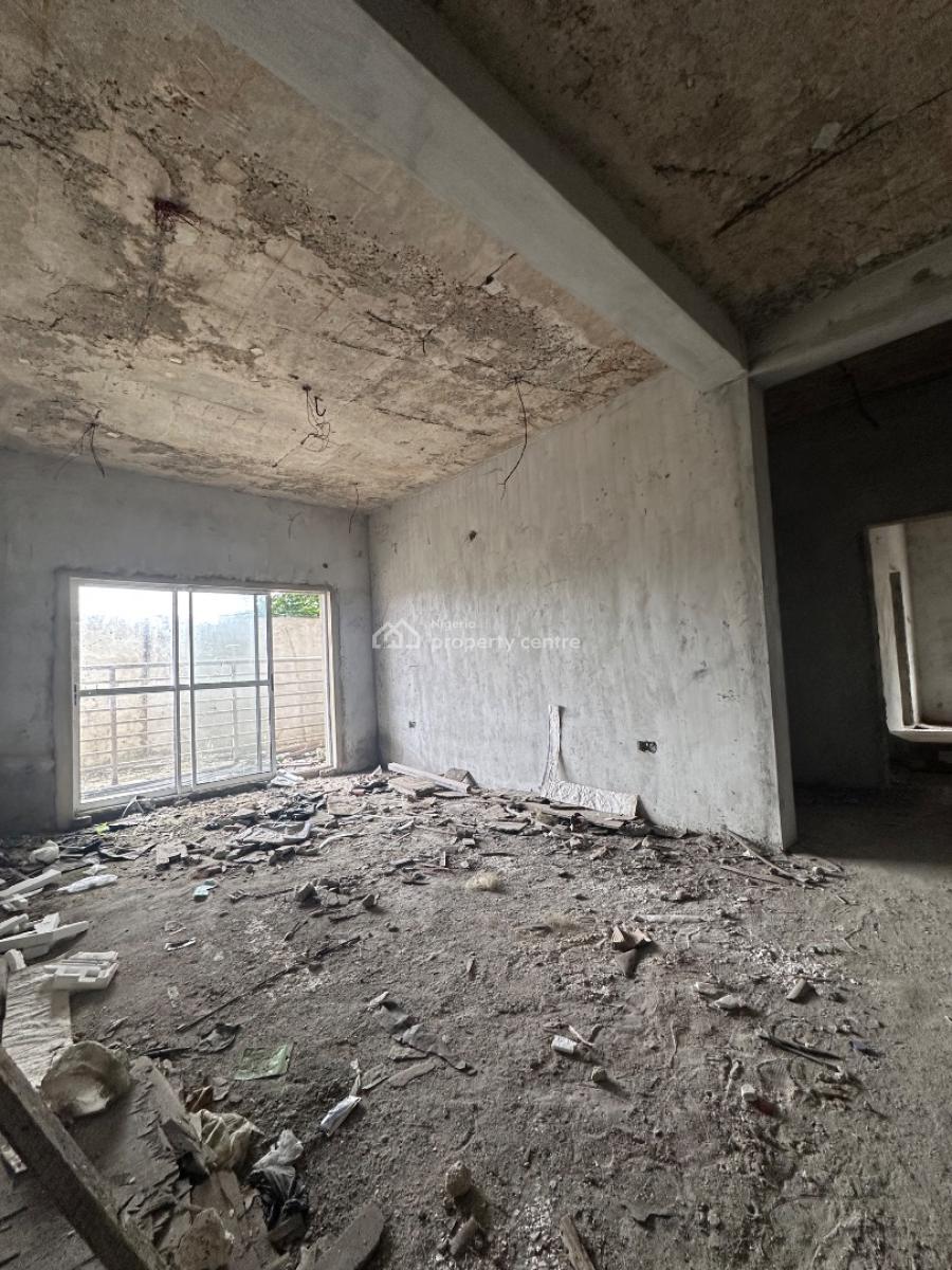 2 Bedroom Apartment, Okwujiakwu Street, Peter Odili, Port Harcourt, Rivers, Flat / Apartment for Sale