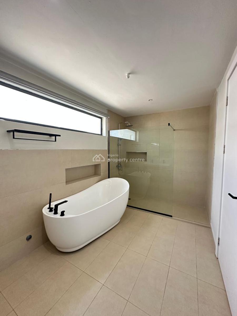 Equisite Luxury Spacious 5 Bedroom Fully Detached Duplex + Bq + Pool, Lekki Phase 1, Lekki, Lagos, House for Sale