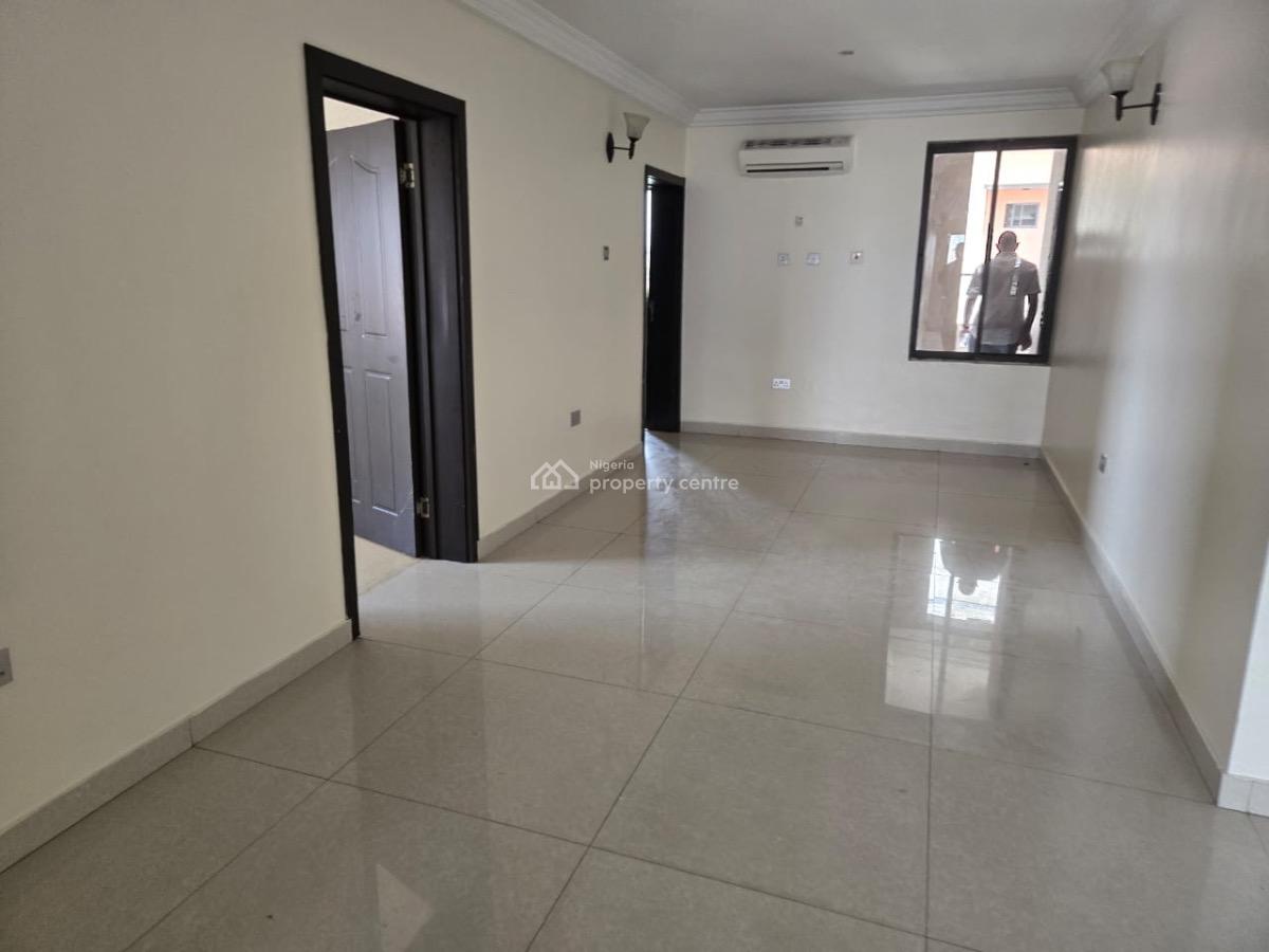 3 Bedroom Flat with Bq Available, Lekki, Lagos, Flat / Apartment for Rent