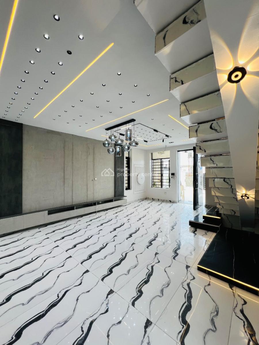 4 Bedroomand Bq Fully Detached, Ikota, Lekki, Lagos, Detached Duplex for Sale