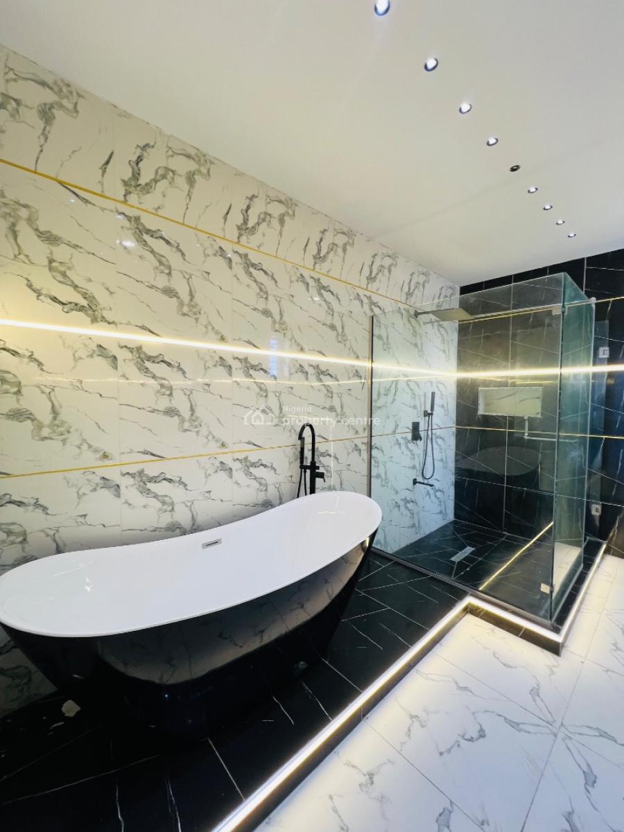 4 Bedroomand Bq Fully Detached, Ikota, Lekki, Lagos, Detached Duplex for Sale