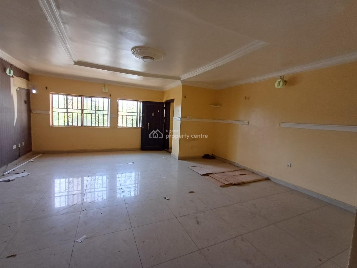 Spacious 3 Bedroom Flat on The Second Floor (office/ Residential), Wuse 2, Abuja, Flat / Apartment for Rent