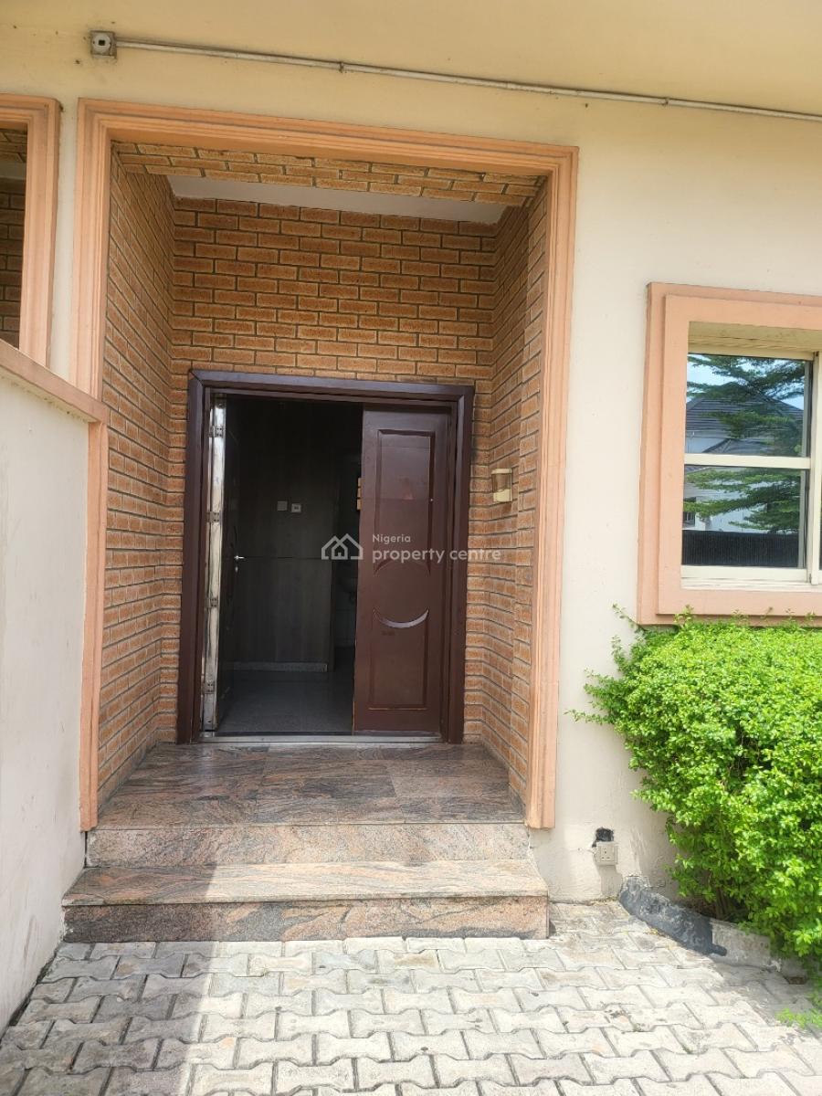 5 Bedroom Semi-detached Duplex with Bq, Lekki Phase 1, Lekki, Lagos, Semi-detached Duplex for Rent