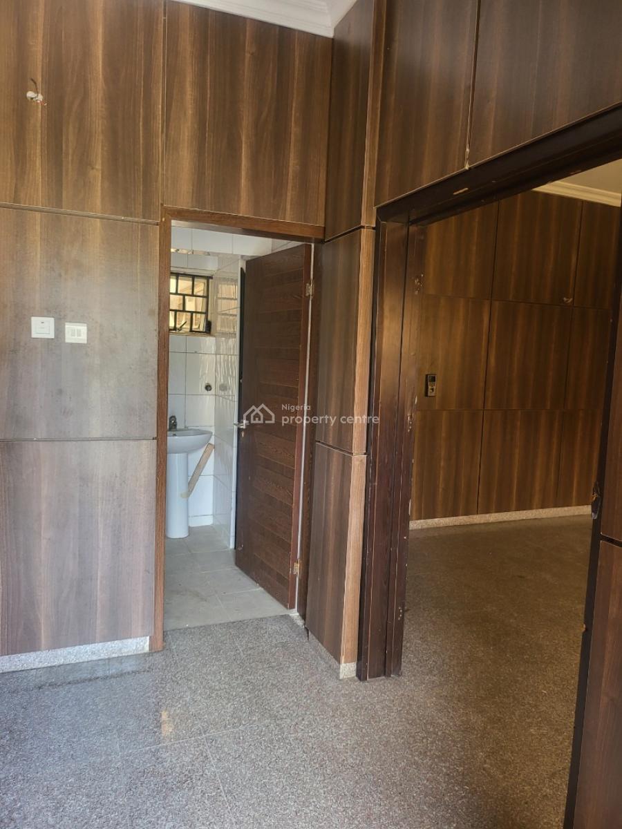 5 Bedroom Semi-detached Duplex with Bq, Lekki Phase 1, Lekki, Lagos, Semi-detached Duplex for Rent