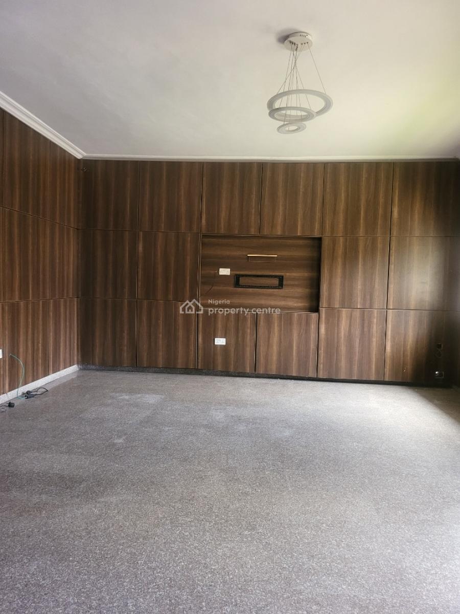 5 Bedroom Semi-detached Duplex with Bq, Lekki Phase 1, Lekki, Lagos, Semi-detached Duplex for Rent