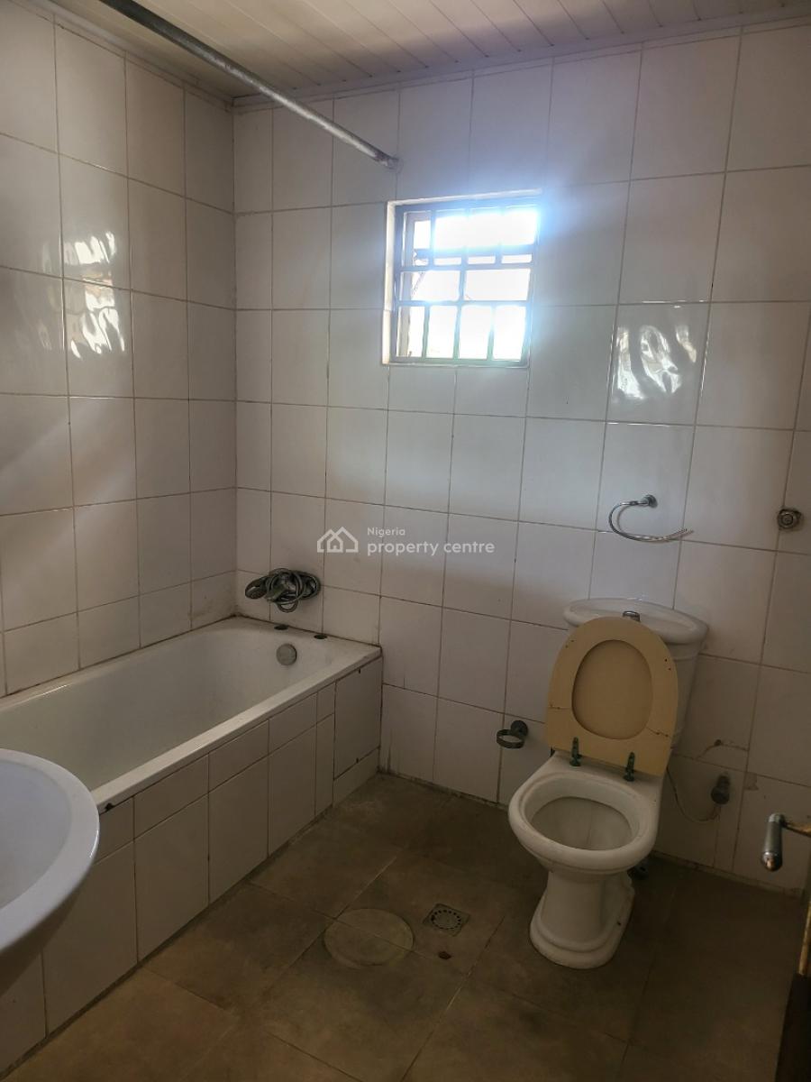 5 Bedroom Semi-detached Duplex with Bq, Lekki Phase 1, Lekki, Lagos, Semi-detached Duplex for Rent