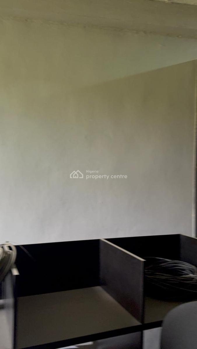 Strategic Office Space, Gwarinpa, Abuja, Plaza / Complex / Mall for Rent