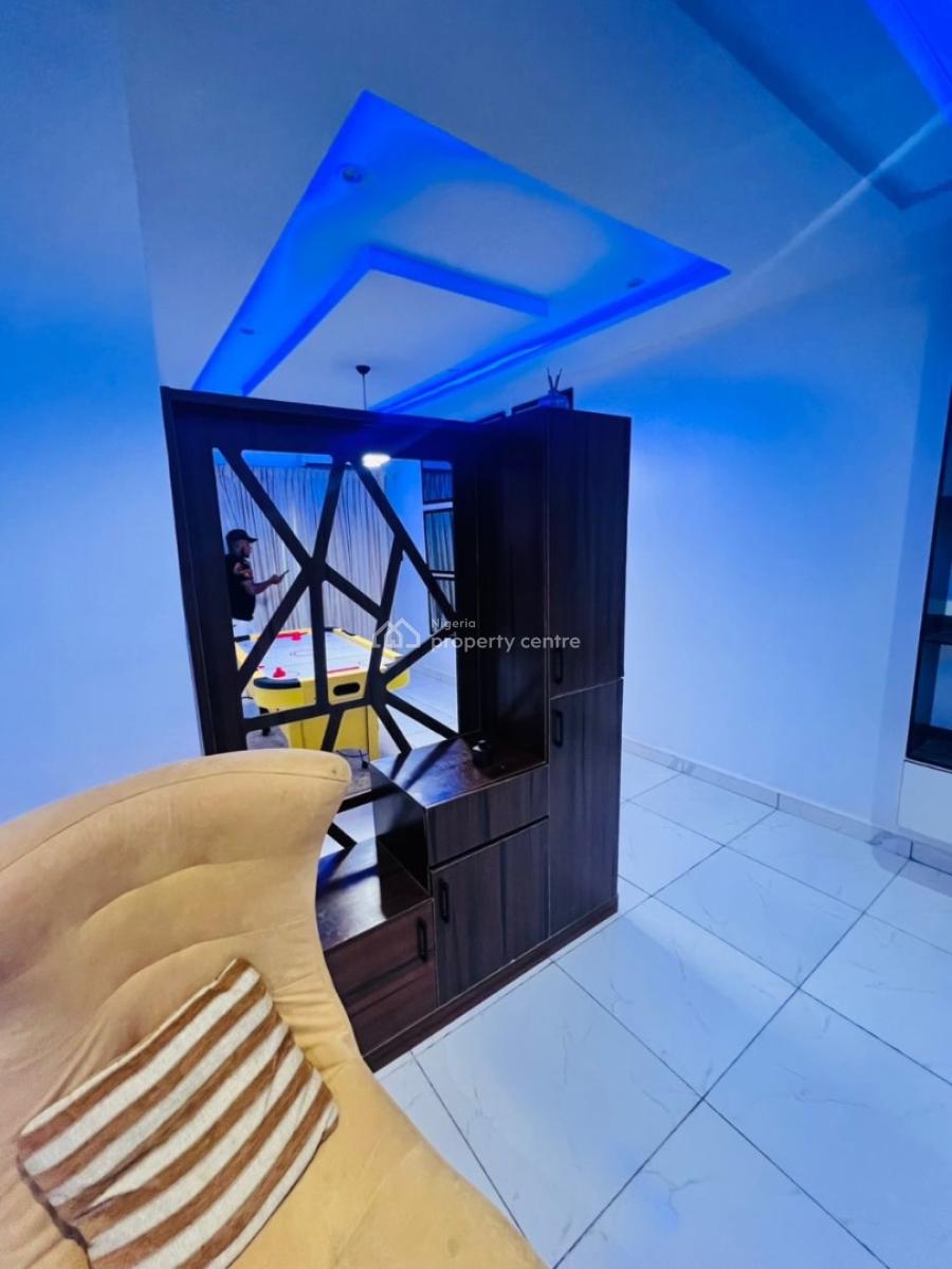 Well Finished and Furnished 2 Bedroom Apartment, Jahi, Abuja, Flat / Apartment for Rent