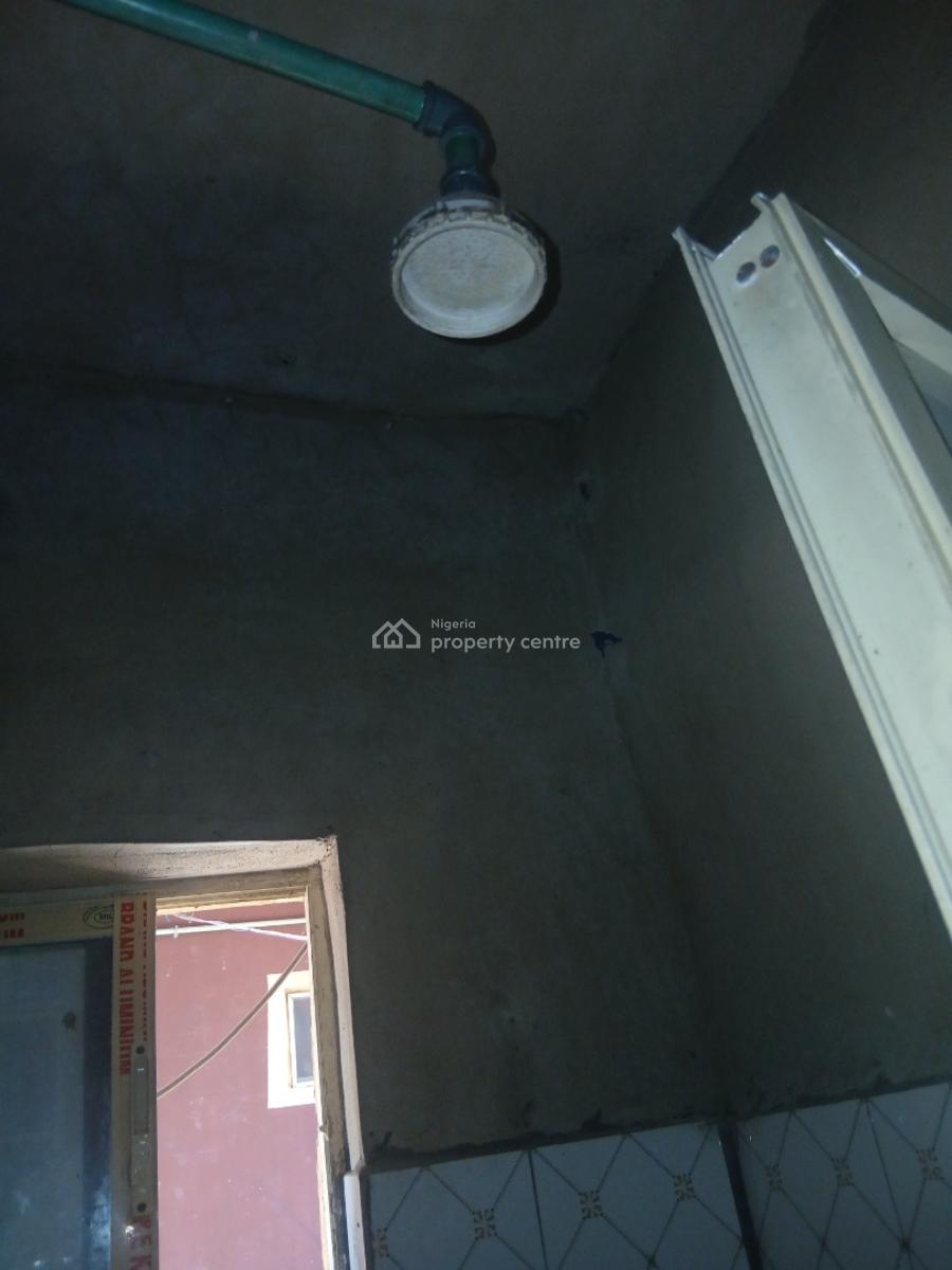 Very Big Massive Roomself with Carpark, Yaba, Lagos, Self Contain (single Rooms) for Rent