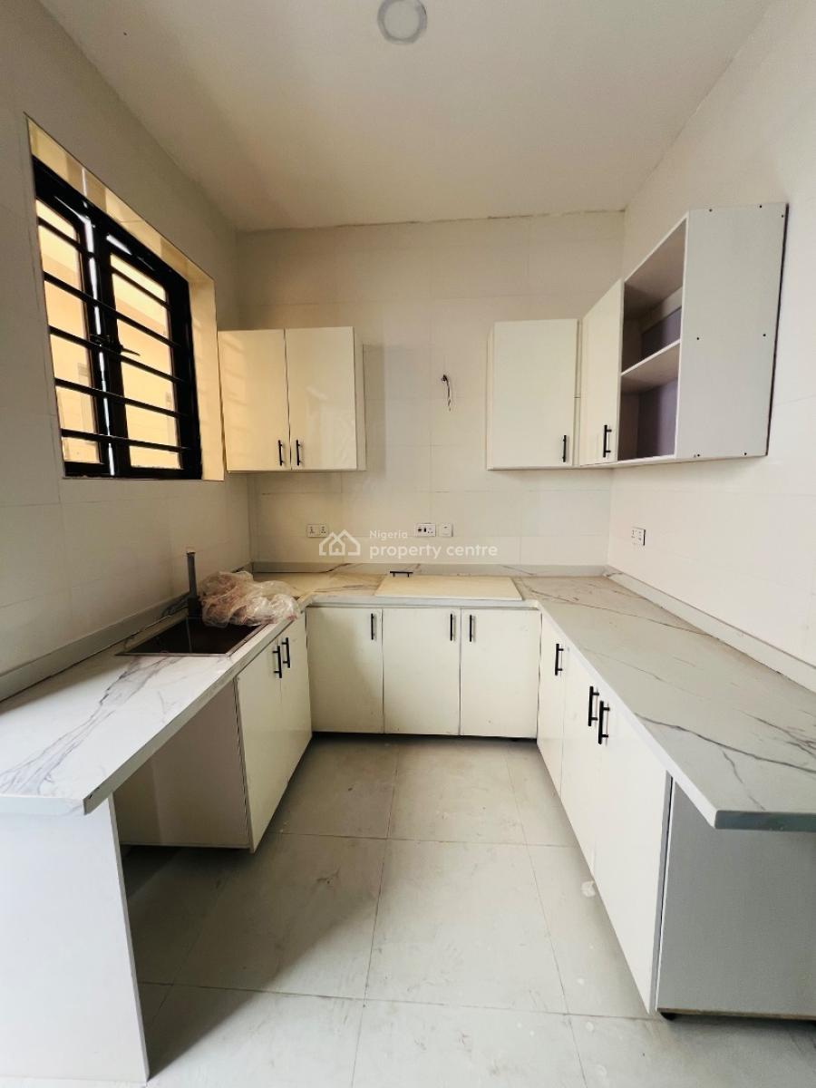 4 Bed Semi Detached, Ikota, Lekki, Lagos, Semi-detached Duplex for Sale