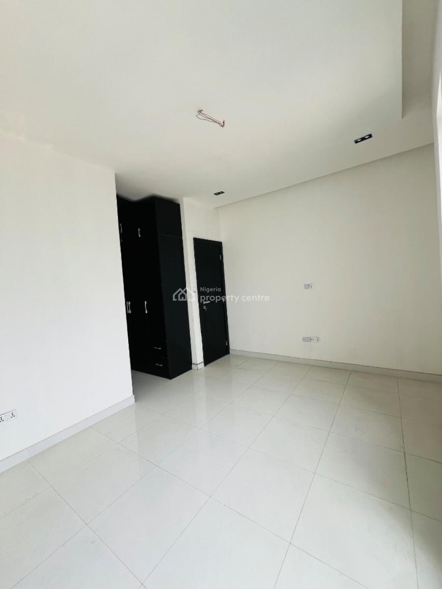 4 Bed Semi Detached, Ikota, Lekki, Lagos, Semi-detached Duplex for Sale