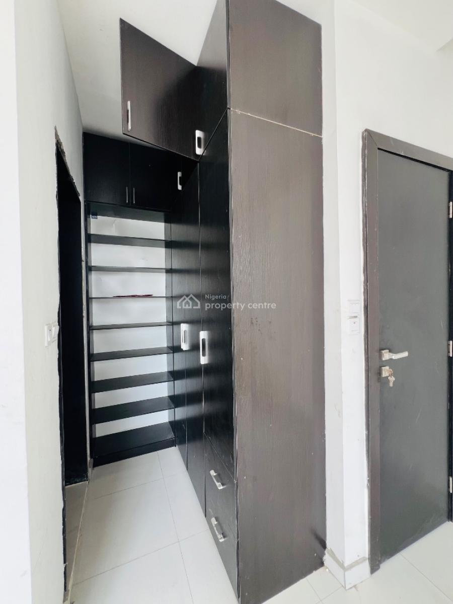 4 Bed Semi Detached, Ikota, Lekki, Lagos, Semi-detached Duplex for Sale
