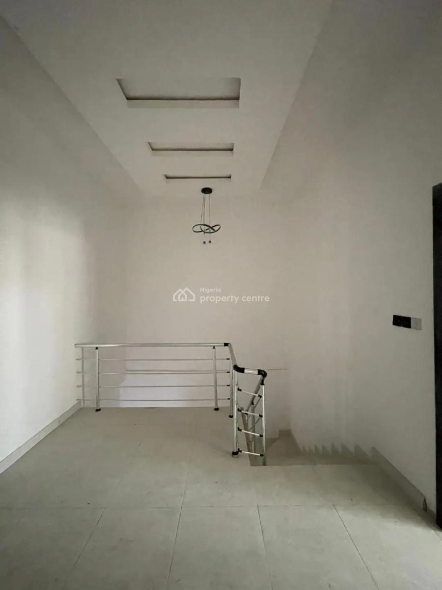 Spacious Luxurious  4 Bedroom Semi Detached Duplex with Bq, Osapa, Lekki, Lagos, Semi-detached Duplex for Sale