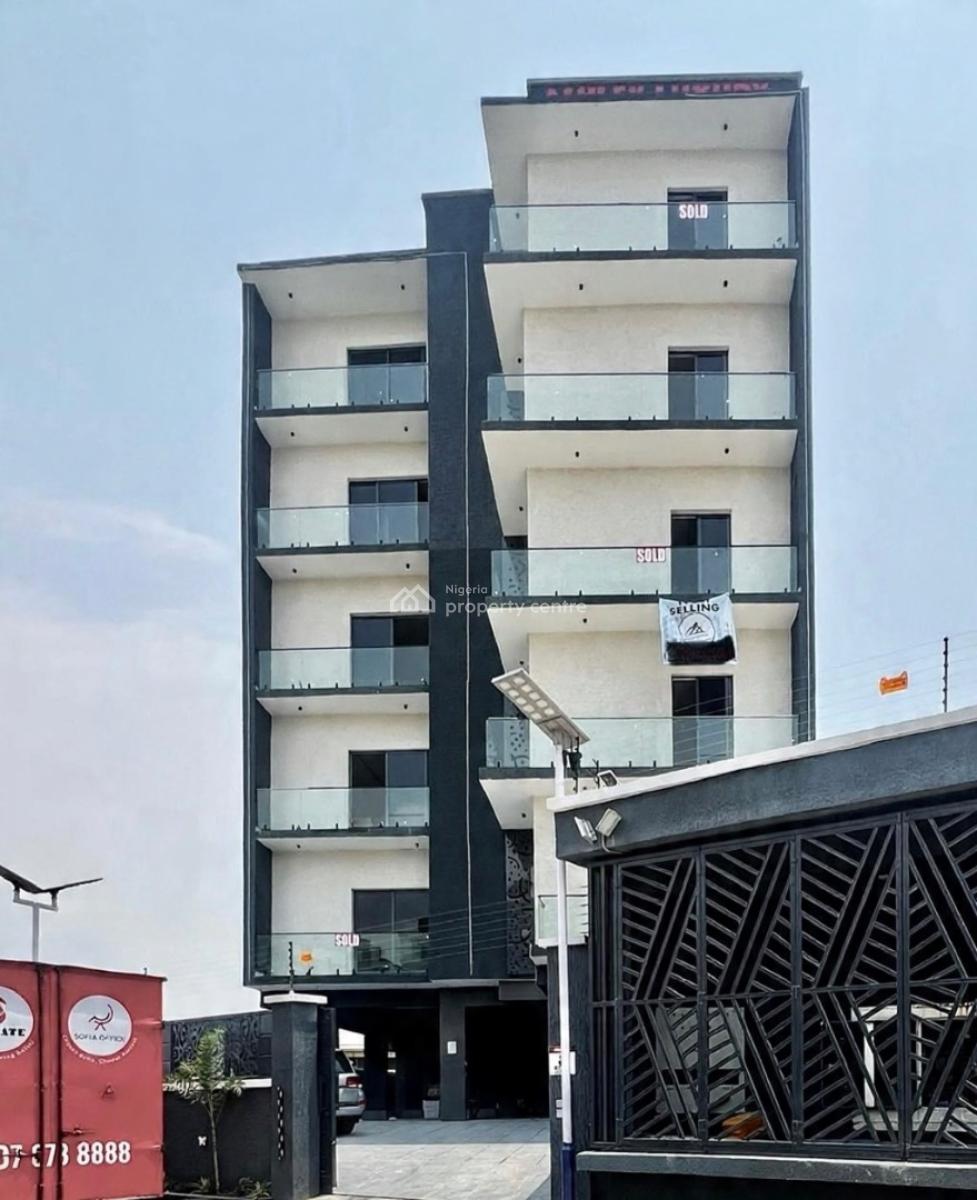 Serviced 3 Bedroom Apartment with Pool,gym, Bq, Lekki Phase 1, Lekki, Lagos, Block of Flats for Sale