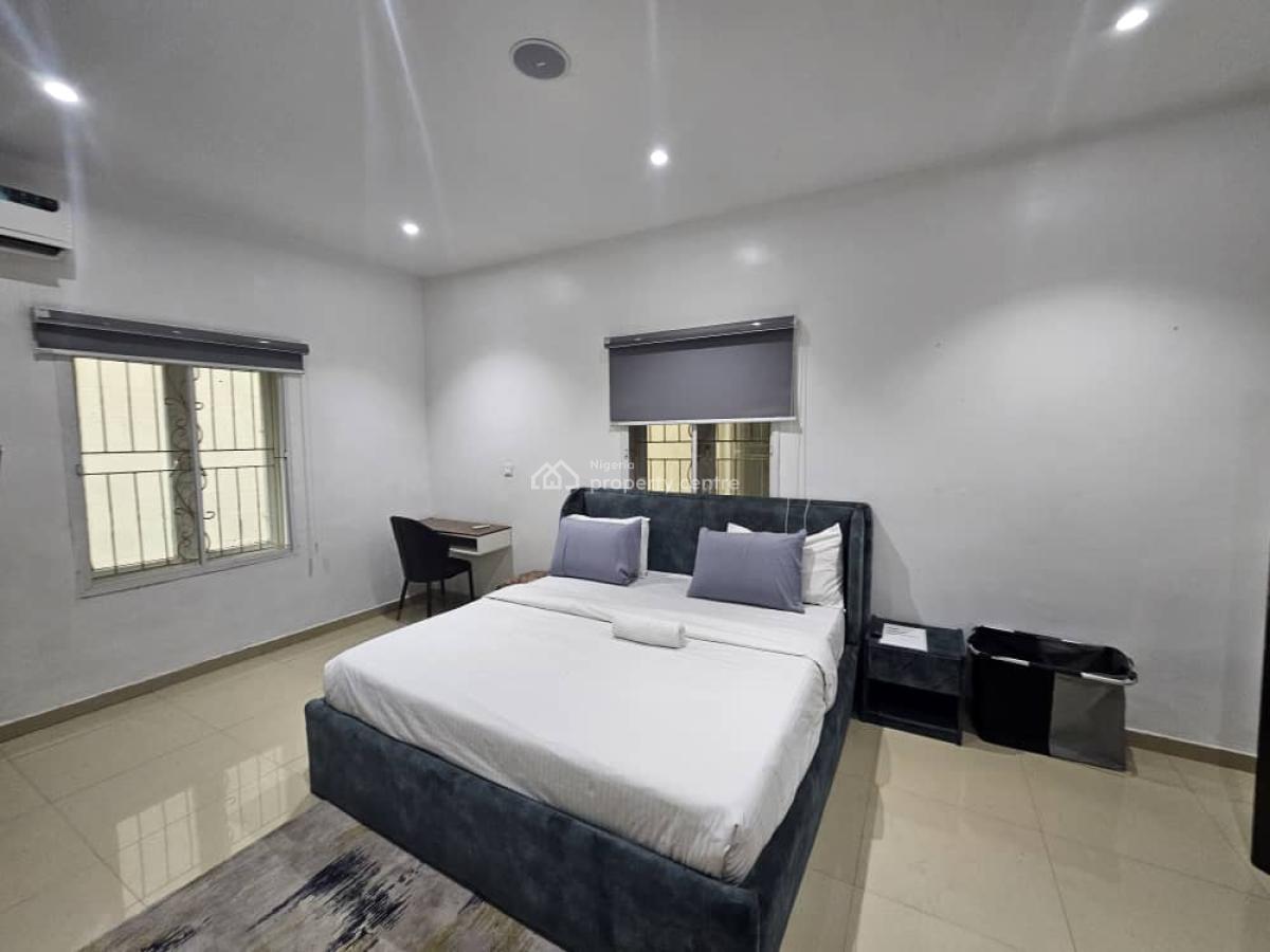 Luxury,furnished 3 Bedroom Flat with Bq,elevator,swimming Pool,bq. Etc, Off Bourdillon Road, Old Ikoyi, Ikoyi, Lagos, Flat / Apartment for Rent