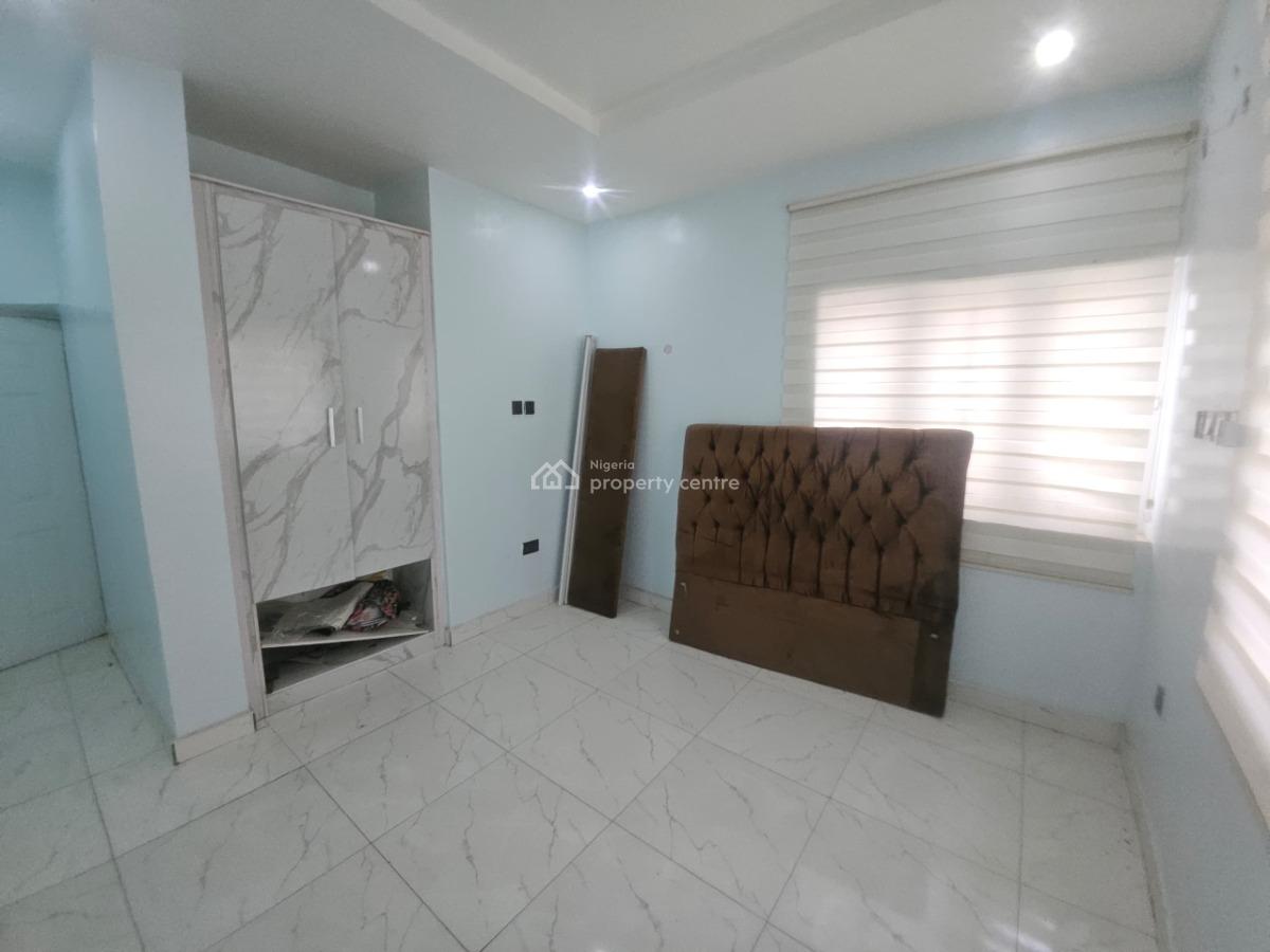 Very Clean 4 Bedroom Penthouse, Behind Shafa Filling Station, Sabon Lugbe, Lugbe District, Abuja, Detached Duplex for Rent