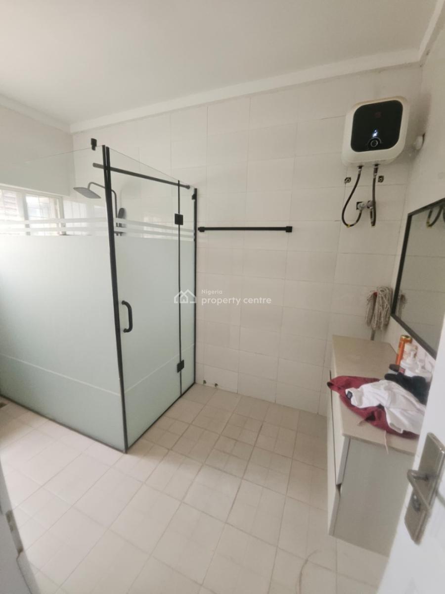 Very Clean 4 Bedroom Penthouse, Behind Shafa Filling Station, Sabon Lugbe, Lugbe District, Abuja, Detached Duplex for Rent