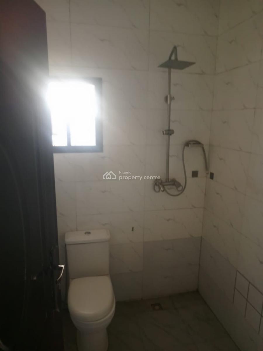 3 Bedroom Apartment, Lugbe District, Abuja, Flat / Apartment for Rent
