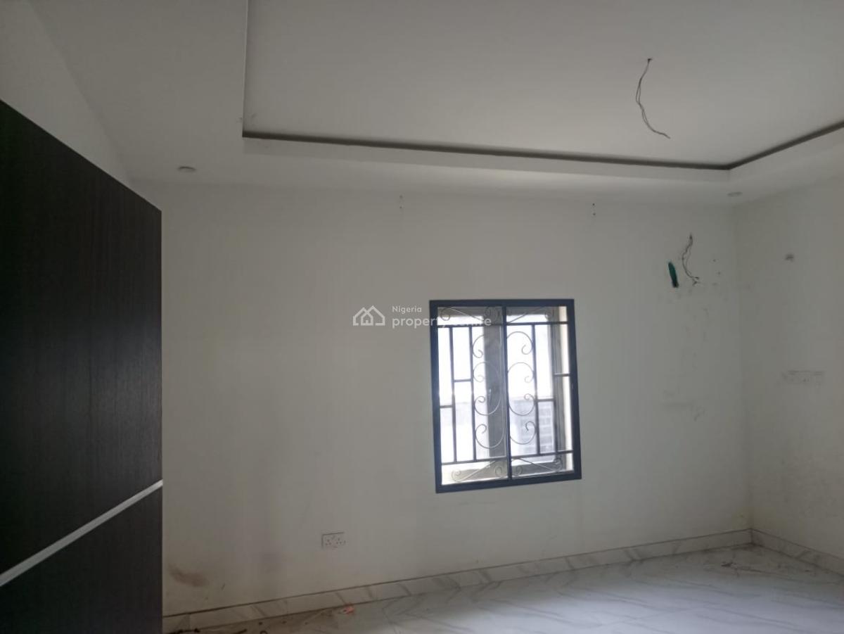 3 Bedroom Apartment, Lugbe District, Abuja, Flat / Apartment for Rent