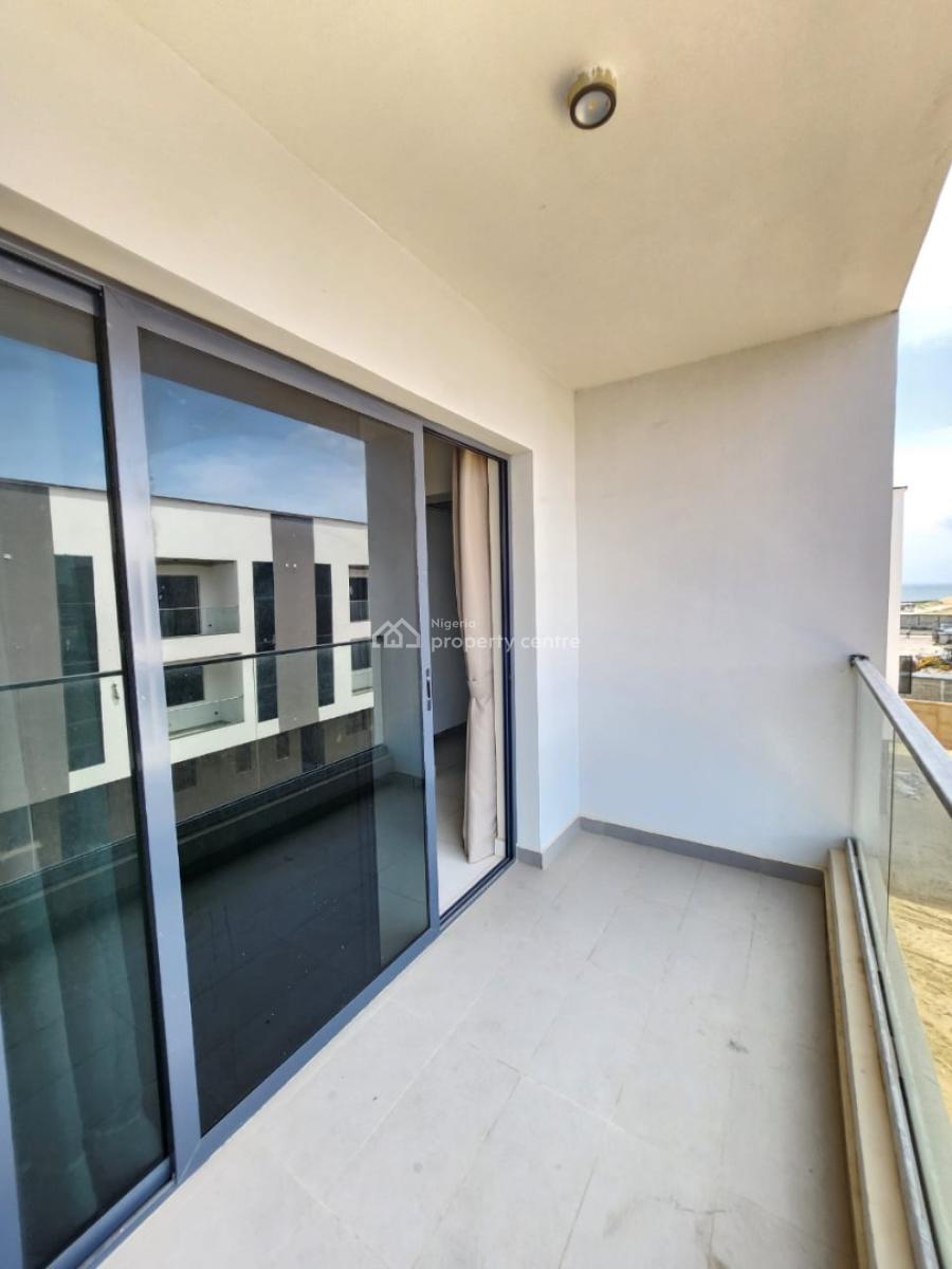 Fully Serviced 4 Bedroom Terrace Duplex in a Prestigious Estate, Lekki Phase 1, Lekki, Lagos, Terraced Duplex for Sale