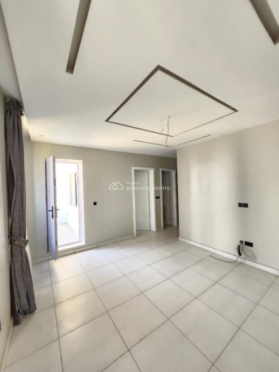 Fully Serviced 4 Bedroom Terrace Duplex in a Prestigious Estate, Lekki Phase 1, Lekki, Lagos, Terraced Duplex for Sale