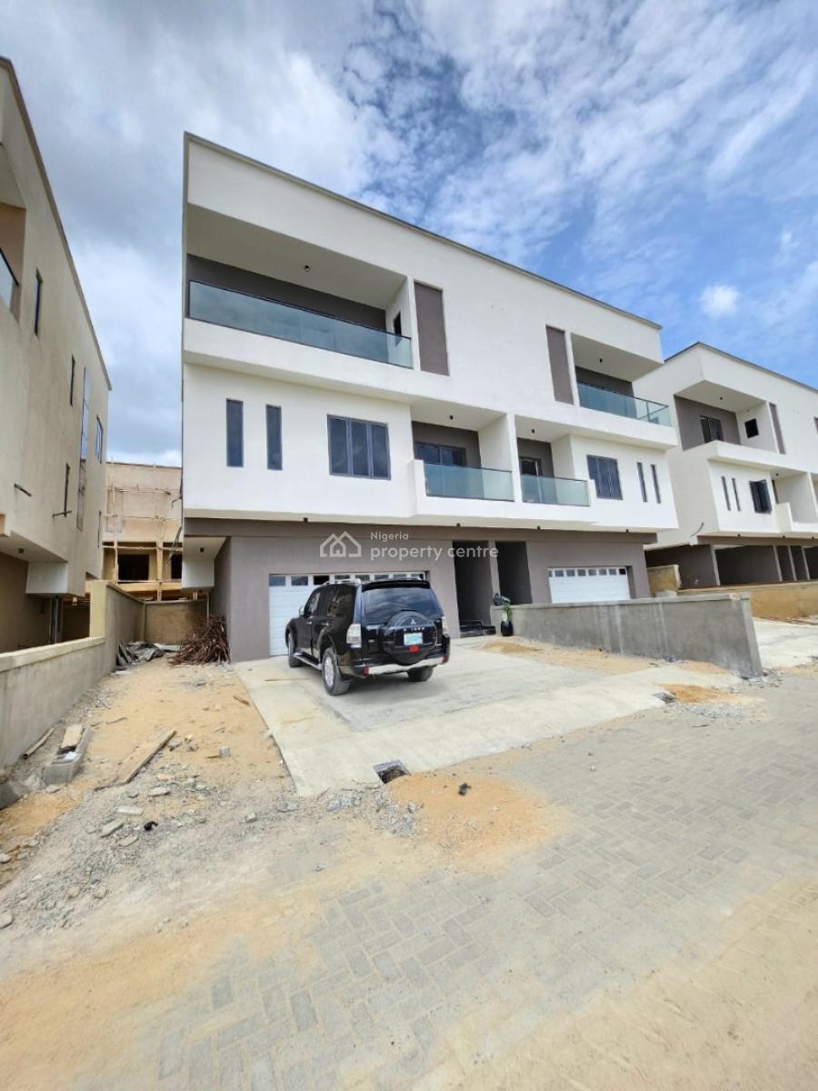Fully Serviced 4 Bedroom Semi Detached Duplex, Lekki Phase 1, Lekki, Lagos, Terraced Duplex for Sale