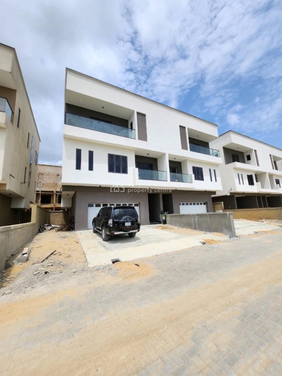 Fully Serviced 4 Bedroom Semi Detached Duplex, Lekki Phase 1, Lekki, Lagos, Terraced Duplex for Sale