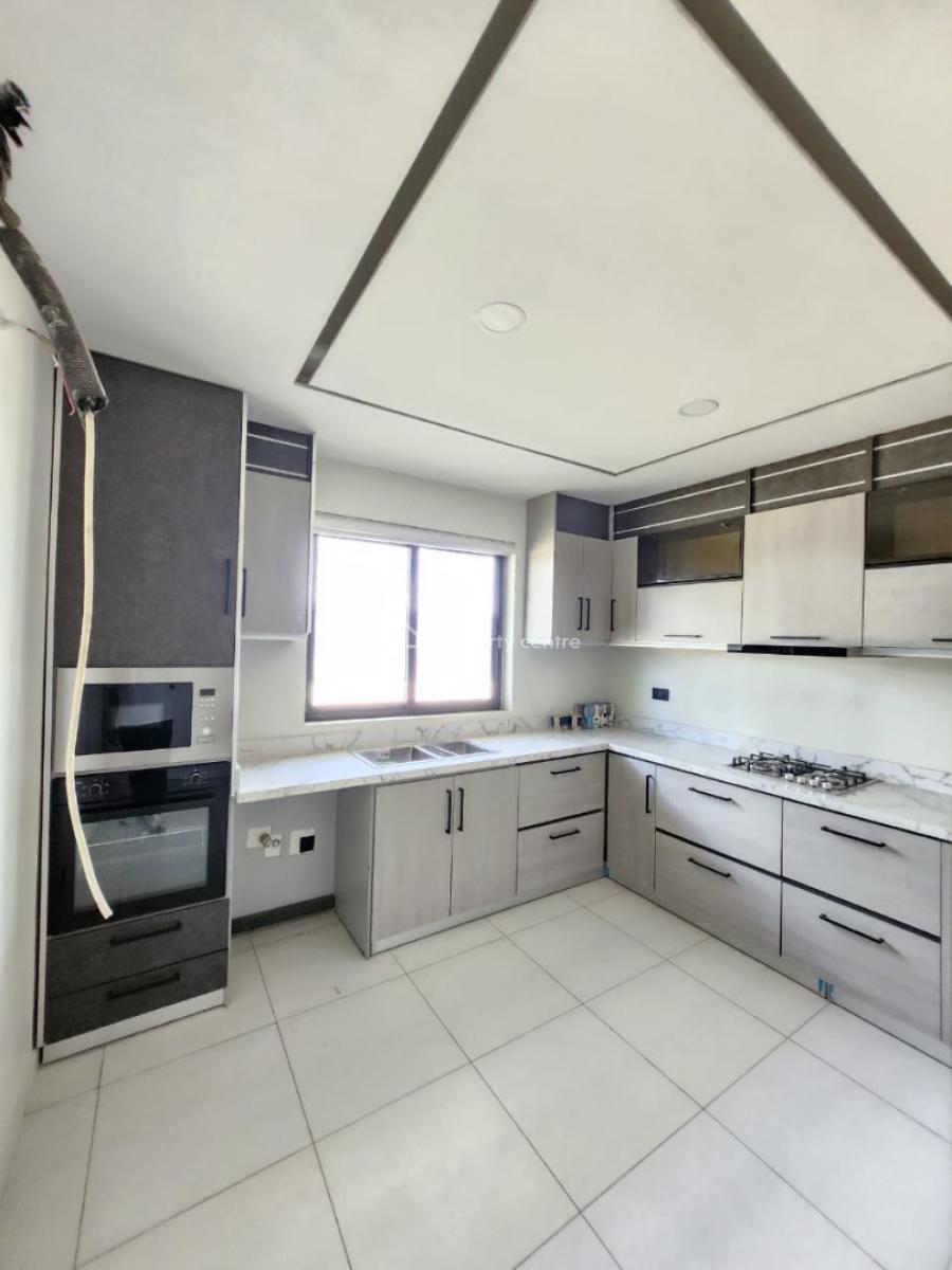 4 Bedroom, Lekki Phase 1, Lekki, Lagos, Terraced Duplex for Sale