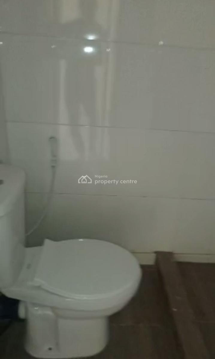 Four Bedroom Semi Detached Duplex with Bq, Medina Estate, Gbagada, Lagos, Semi-detached Duplex for Rent