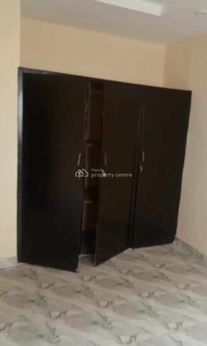 Four Bedroom Semi Detached Duplex with Bq, Medina Estate, Gbagada, Lagos, Semi-detached Duplex for Rent