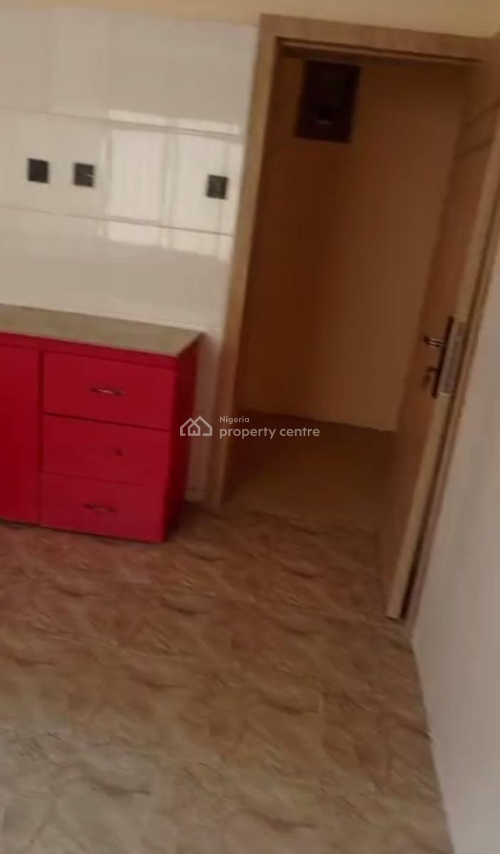 Four Bedroom Semi Detached Duplex with Bq, Medina Estate, Gbagada, Lagos, Semi-detached Duplex for Rent