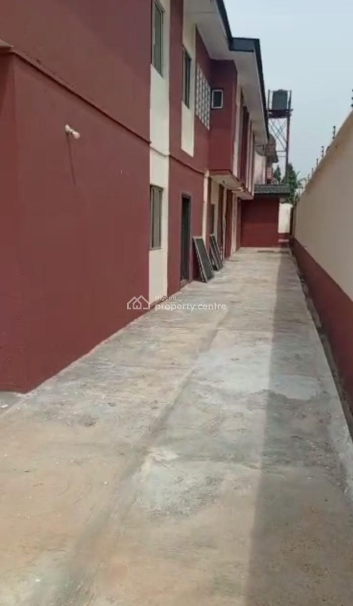 Four Bedroom Semi Detached Duplex with Bq, Medina Estate, Gbagada, Lagos, Semi-detached Duplex for Rent