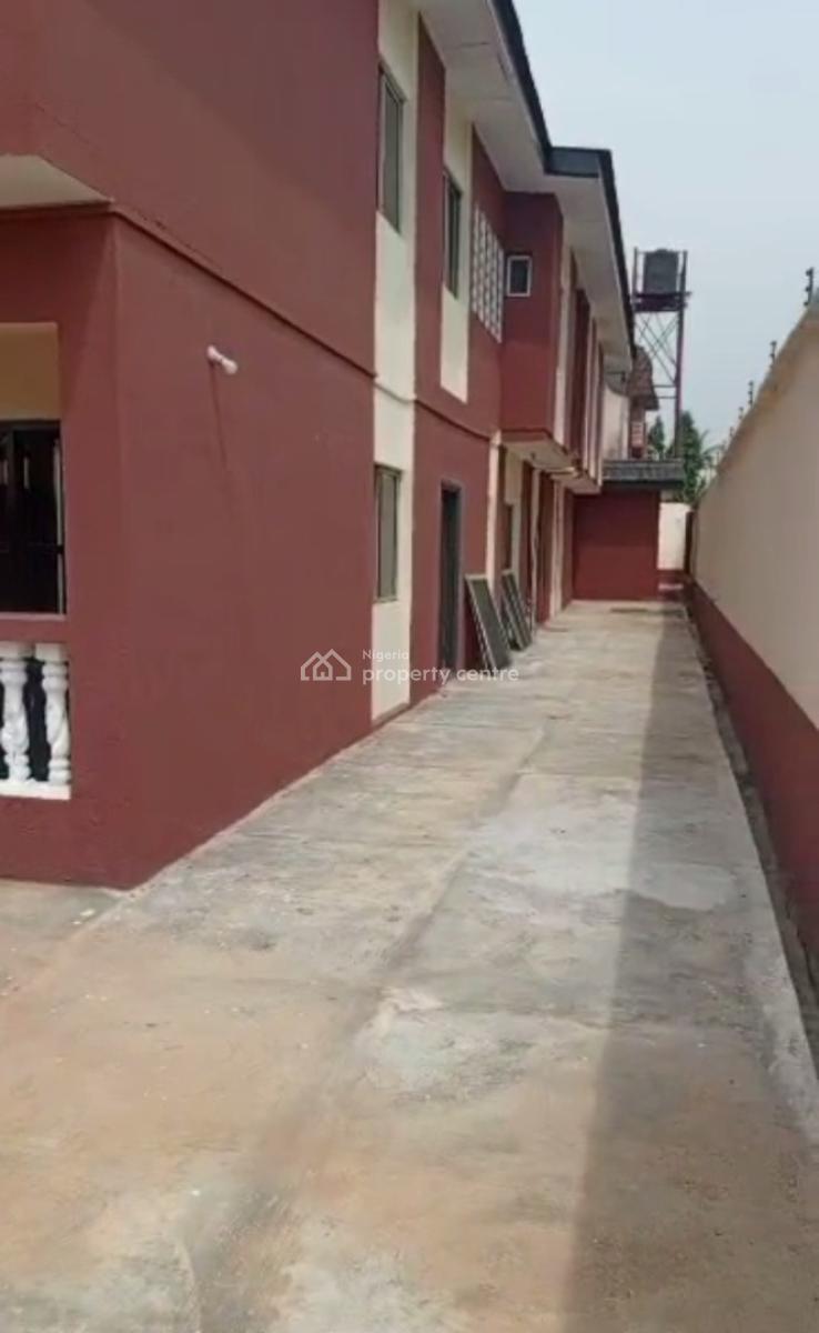 Four Bedroom Semi Detached Duplex with Bq, Medina Estate, Gbagada, Lagos, Semi-detached Duplex for Rent