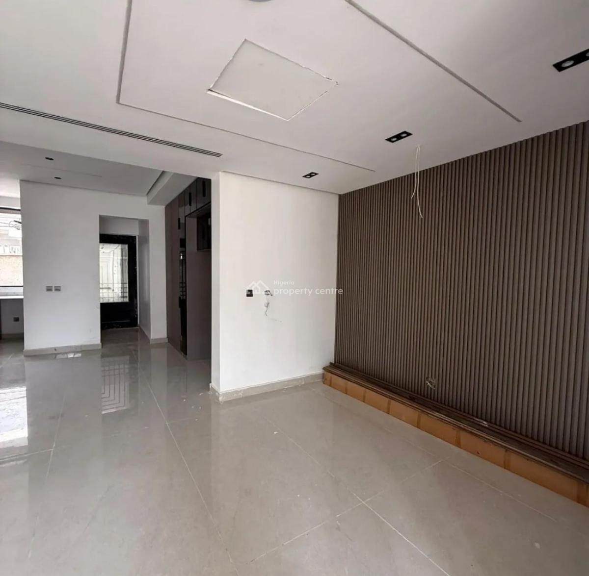 6 Bedroom Luxury Villa with 2 Rooms Bq,, Lekki Phase 1, Lekki, Lagos, Detached Duplex for Sale