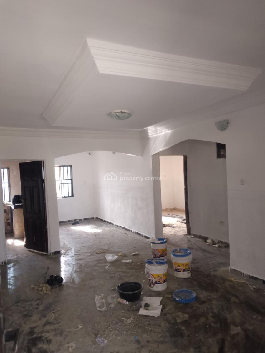 Massive 2bedroom Flat Upstairs, Gated Estate Opposite Rain Oil Abijo Gra, Sangotedo, Ajah, Lagos, Flat / Apartment for Rent