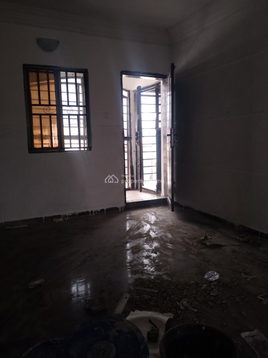 Massive 2bedroom Flat Upstairs, Gated Estate Opposite Rain Oil Abijo Gra, Sangotedo, Ajah, Lagos, Flat / Apartment for Rent