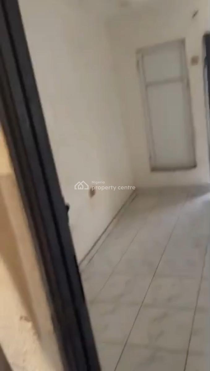 Mini Flat, Adekunle, Yaba, Lagos, Flat / Apartment for Rent