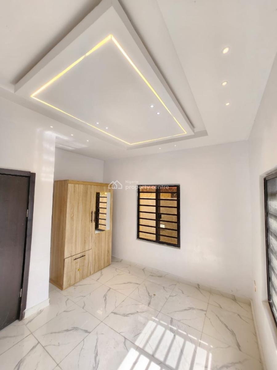 3 Bedroom, Ajah Abraham Desanya Estate, Lekki, Lagos, Semi-detached Bungalow for Sale